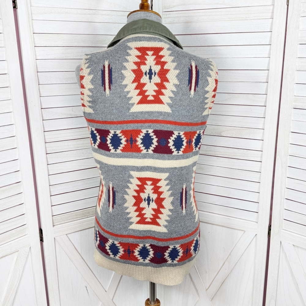 Thread & Supply Aztec Southwestern Print Knit Back‎ Utility Vest Green Small